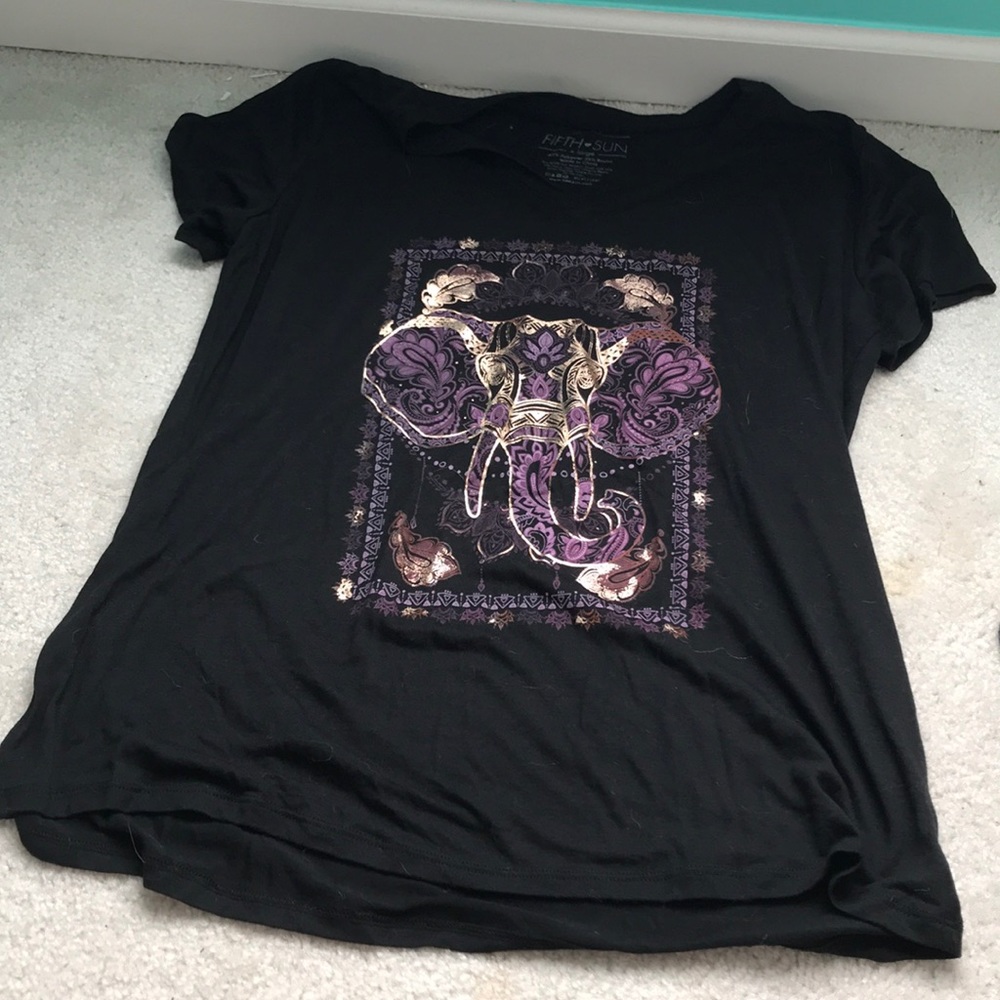 Black t-shirt